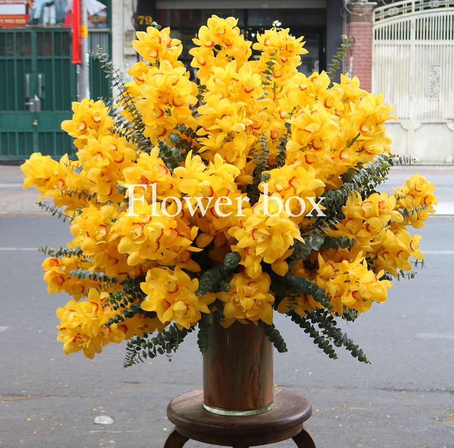 Bình Hoa Tết - FBVA 095