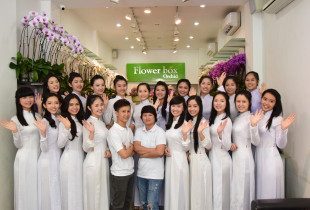 HUẤN LUYỆN CẮM HOA CHO TOP 20 MISS ADNS 2014